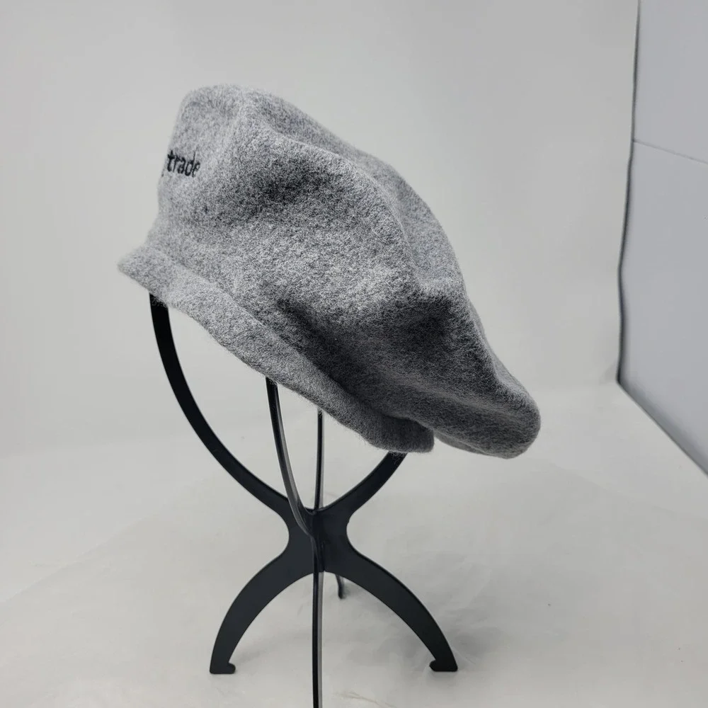 Vtg 90s Heather Gray Wool Beret Hat Embroidered Cherry‎ Tastytrade Logo Finance